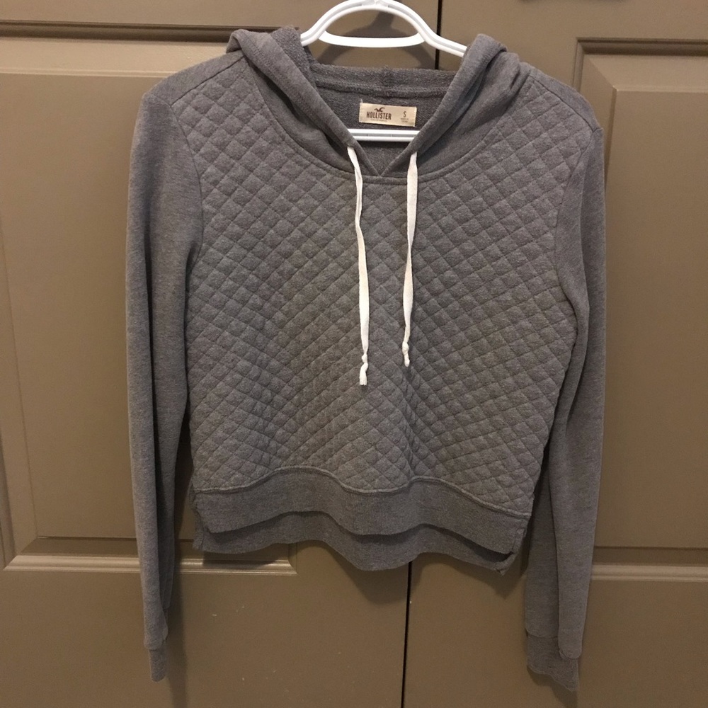 Grey Cropped Hoodie!